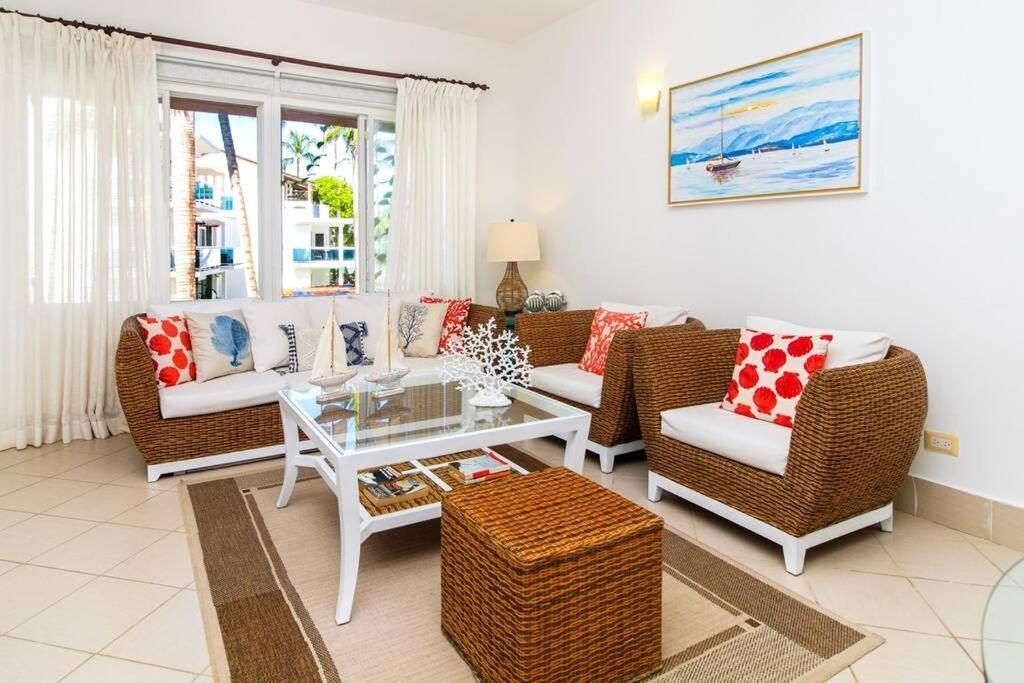 Palmeraie Terrenas Beach Apartamento 拉斯特拉纳斯 外观 照片